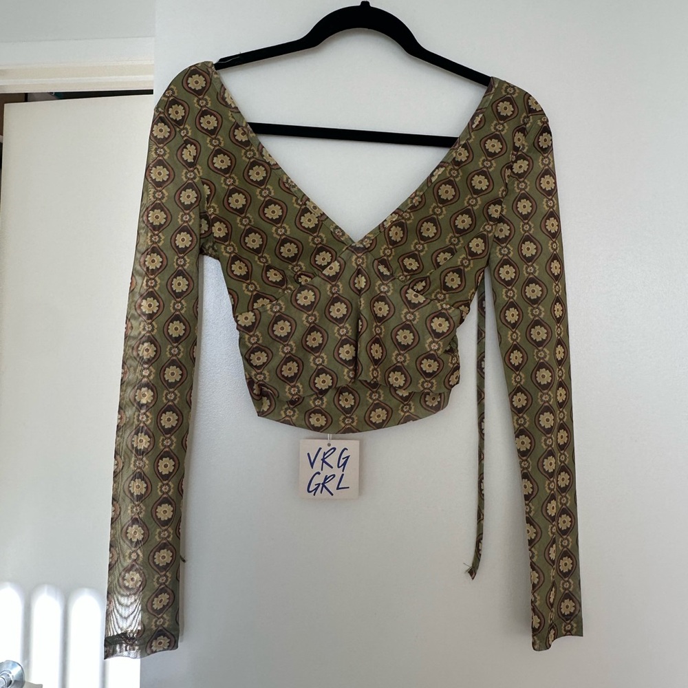 VRG girl Green Top (Never Been Worn)